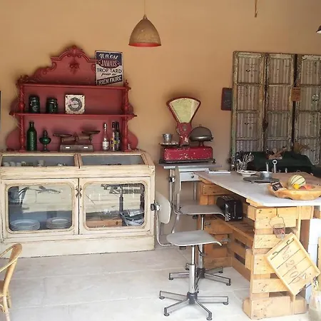 Les Pondres En Vaunage Guest house Caveirac