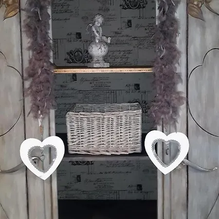 Les Pondres En Vaunage Guest house